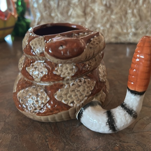 Handcrafted Ceramic Rattlesnake Mug - Picture 8 of 10